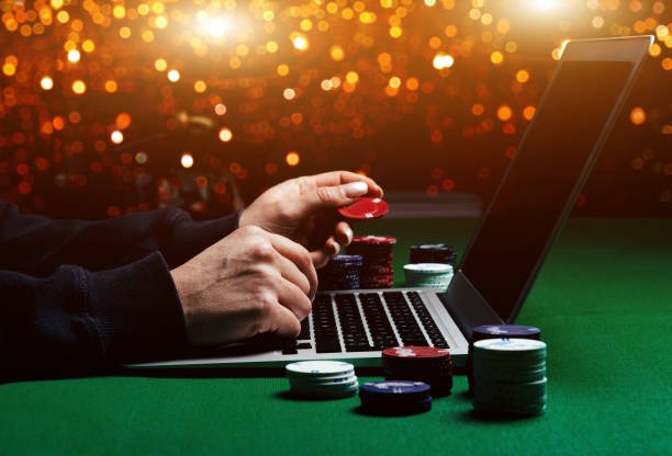 Close-up of Golden Toad blackjack table with chip trays and dealing shoe